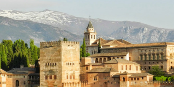 Encore bravo aux élèves et aux professeurs encadrants à savoir Madame El Msahli et Madame Benabdelouahed pour ces travaux !